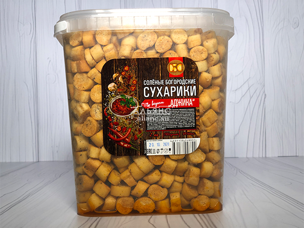 Сухарики с аджикой в Хабаровске