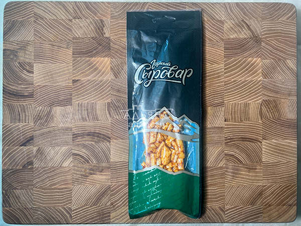 Сыр 60 гр ГОРНЫЙ СЫРОВАР (Бочонок копчёный с аджикой) в Хабаровске